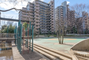 グランスクエア一橋学園の周辺施設：小平市立鈴木町親水公園