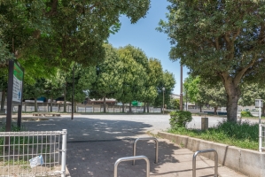 プランヴェール狭山ヶ丘の周辺施設：若狭東公園