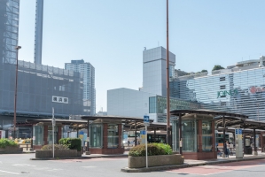 アールヴェール横濱台町の周辺施設：横浜駅