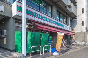 プランヴェール向ヶ丘東の周辺施設：ローソン100多摩区長尾店