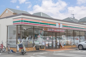 アールヴェール吉祥寺南の周辺施設：セブンイレブン三鷹牟礼７丁目店