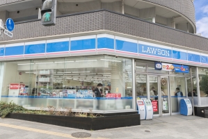 高輪ザ・レジデンスの周辺施設：ローソン白金台二丁目店