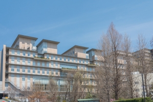 グローヴテラス国立の周辺施設：東京都立多摩総合医療センター