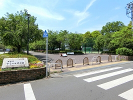 Brillia City ひばりが丘の周辺施設：西東京いこいの森公園