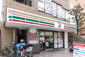 Brillia WELLITH 文京千駄木の周辺施設：セブンイレブン千駄木1丁目店