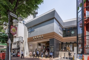 Brillia 成増 The Hilltopの周辺施設：東武東上線成増駅