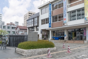 ザ・ミレニアムフォート府中御殿坂 の周辺施設：府中市役所