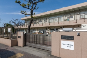 プランヴェールEXの周辺施設：荒川さつき保育園