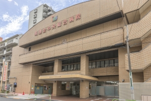シティハイツ東十条の周辺施設：中央総合病院