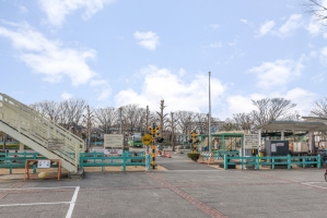 東建金町マンションの周辺施設：新宿交通公園