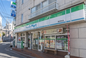 東建中村橋マンションの周辺施設：ファミリーマート貫井町店