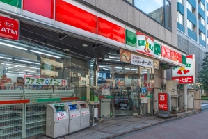 東建ニューハイツ西新宿の周辺施設：サンクス新宿十二社店