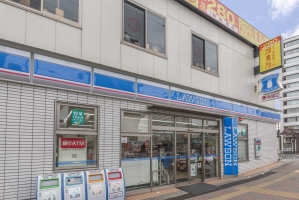 アルナス駒込六義園 の周辺施設：ローソン駒込駅前店