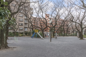 アルナス駒込六義園 の周辺施設：駒込東公園