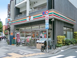 Brillia THE RESIDENCE TOKYO YAESU AVENUEの周辺施設：セブン-イレブン中央区新川２丁目店
