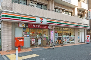 Brillia 品川戸越 耀邸の周辺施設：セブンイレブン品川戸越３丁目店