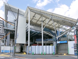 Brillia Tower 代々木公園 CLASSYの周辺施設：代々木八幡駅