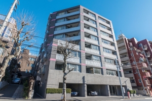 アールヴェール新宿弁天町