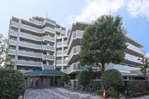 アールヴェール哲学堂