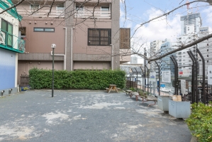 ニューハイツ八丁堀の周辺施設:高橋南東児童遊園