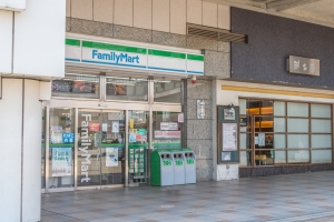 プランヴェール東神奈川の周辺施設：ファミリーマート東神奈川東口店