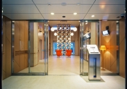 Brillia 稲毛海浜公園 のフォトギャラリー:エントランスホール