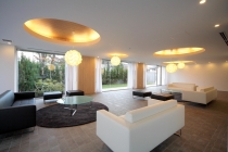 ラウンジ ラウンジ