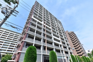 アールヴェール城東