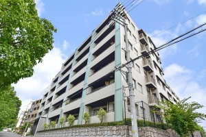 Brillia 千里藤白台