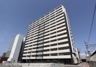 外観南東面 外観南東面