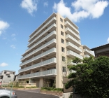 外観南東面 外観南東面