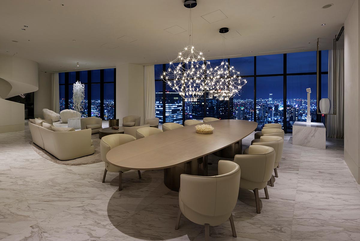 昔133年前に200万近くで買った るいし ガラスのシャンデリア 